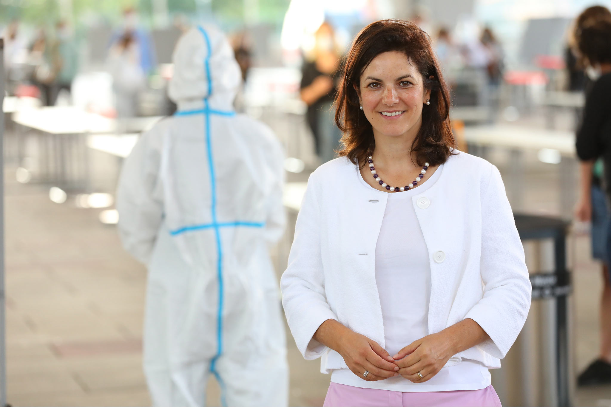 Susanne Baumann Söllner in front of the testing lane. Photo: Ludwig Schedl